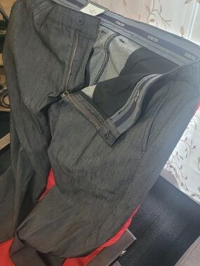 Stretch Men's Chinos in Charcoal Gray